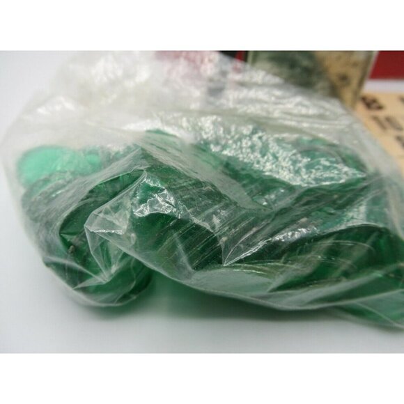 Somerville Bingo Game Made in Canada Complete 18 Card Set Chips - Picture 4 of 9